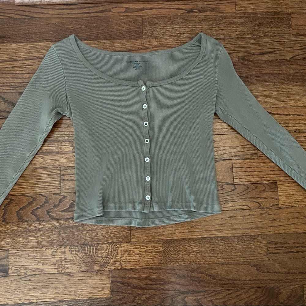Brandy Melville- Brown Zelly ribbed long sleeve top